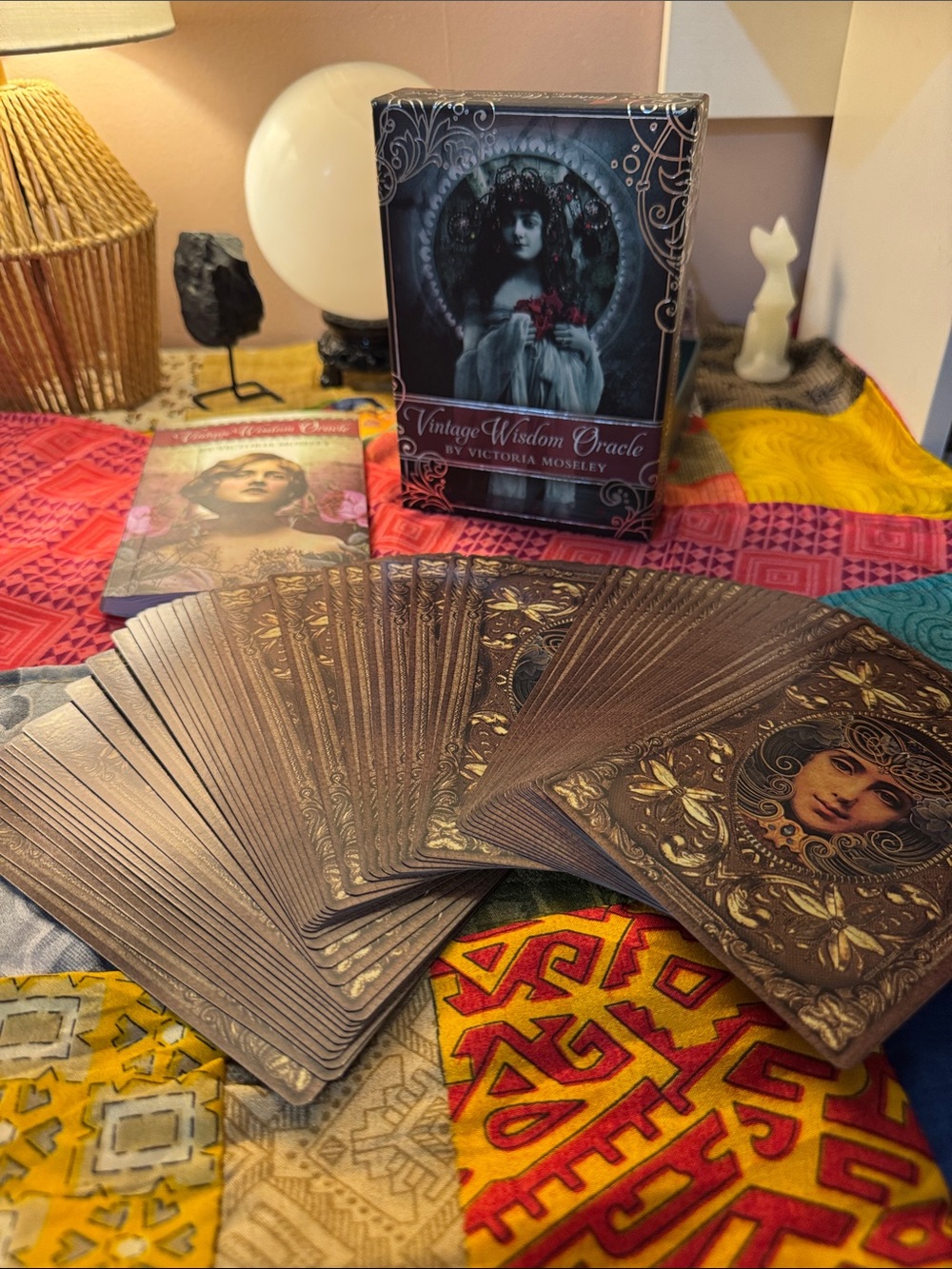 U.S. Games Vintage Wisdom Oracle Deck by Victoria Moseley - Picture 4 of 5